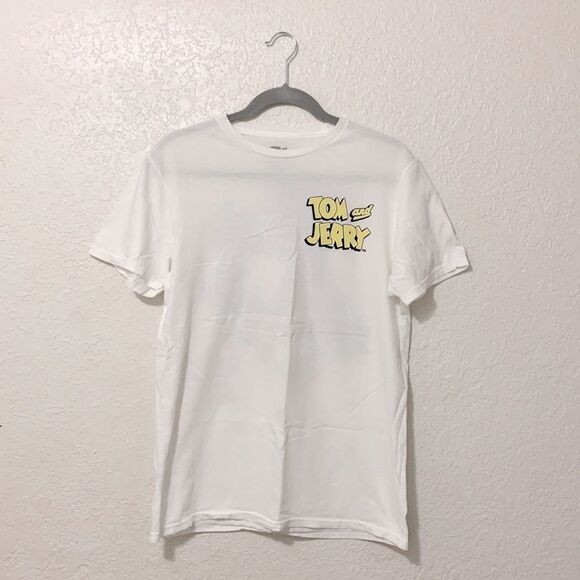 Tom and Jerry white graphic tee. Size Medium - Picture 1 of 16